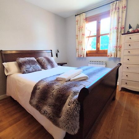 Ferienwohnung Check-In Casas Cumbre De Benasque Eriste Exterior foto