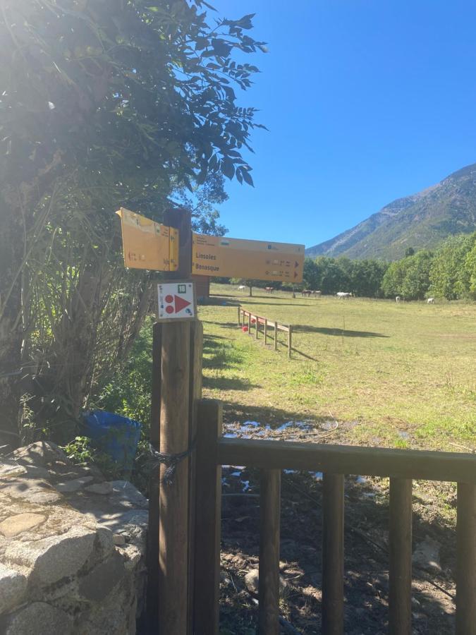 Ferienwohnung Check-In Casas Cumbre De Benasque Eriste Exterior foto